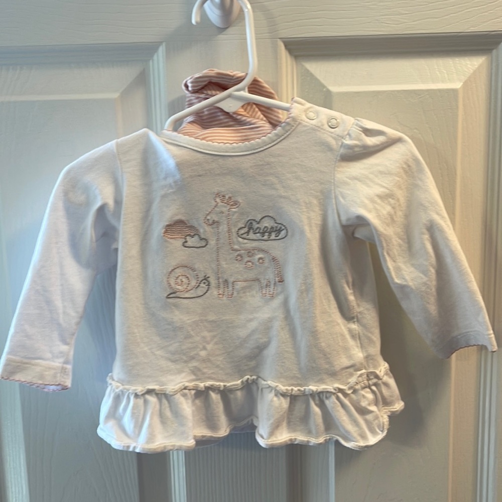 Carters 12 month baby girl giraffe and snail long sleeved top hat and pants